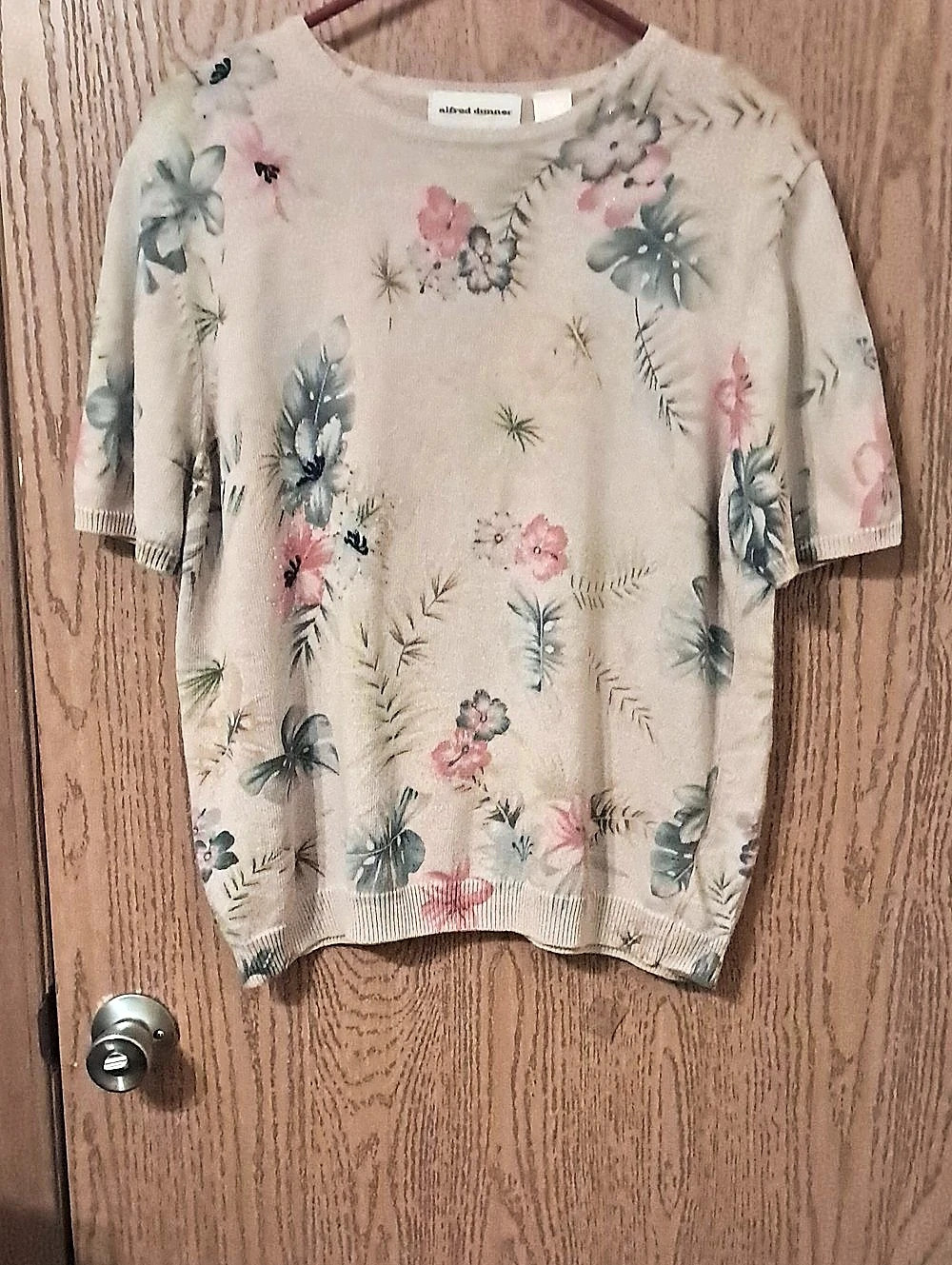Alfred Dunner Floral Embellished Crewneck Sweater MEDIUM